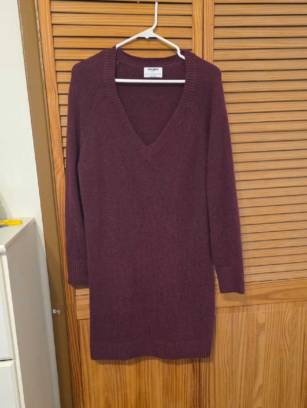 Old Navy V-Neck Sweater Dress in Wine